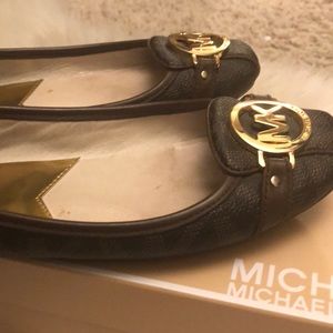 MK brown flats
